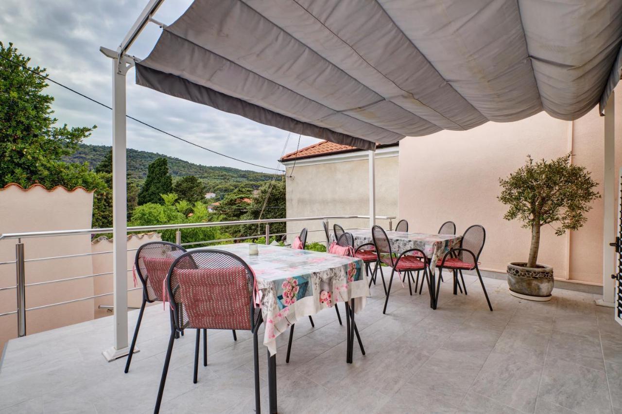 Apartments Ljubica Veli Lošinj Eksteriør billede