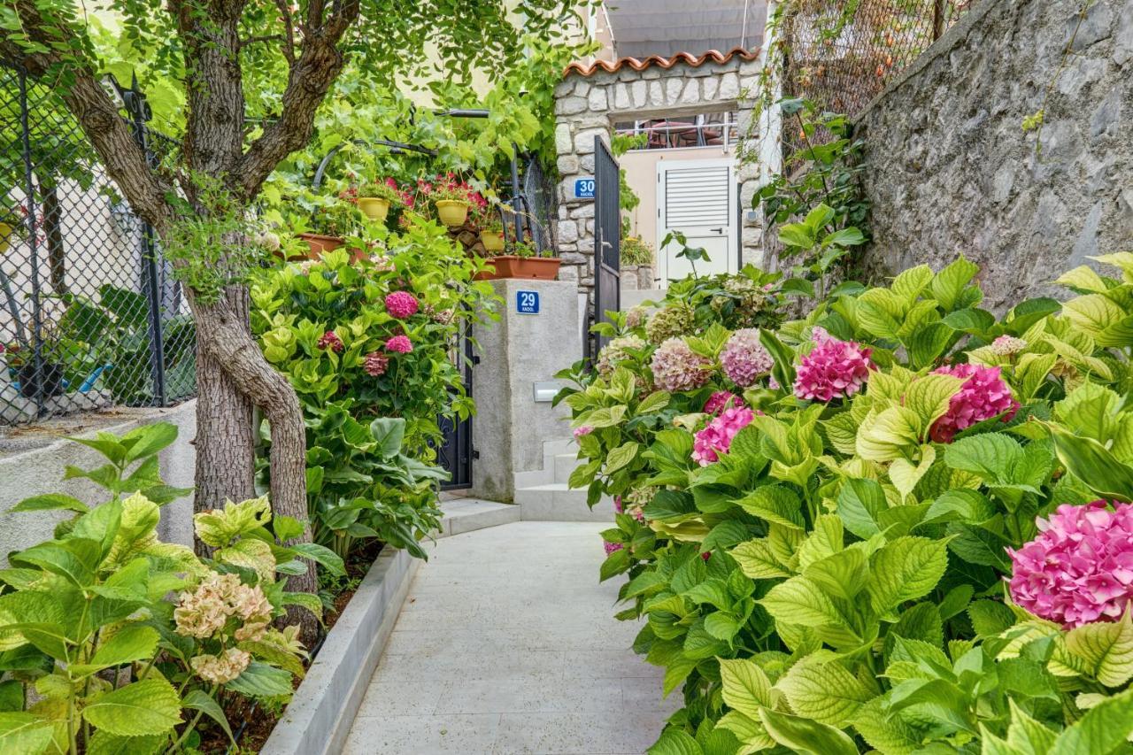 Apartments Ljubica Veli Lošinj Eksteriør billede