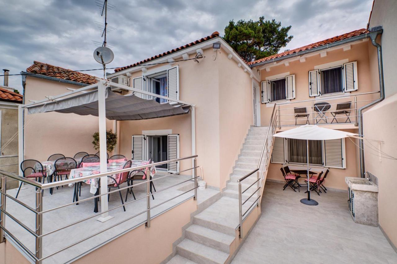 Apartments Ljubica Veli Lošinj Eksteriør billede