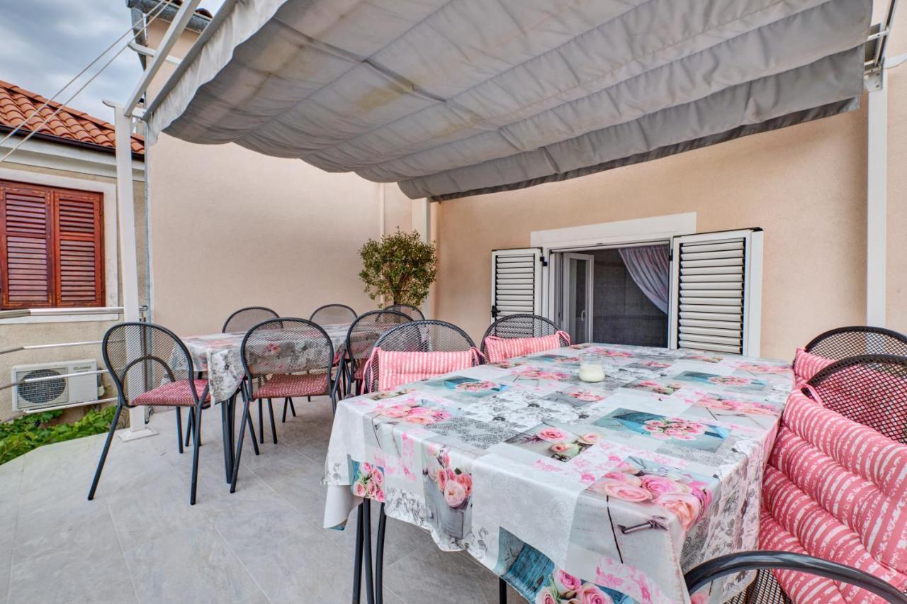 Apartments Ljubica Veli Lošinj Eksteriør billede