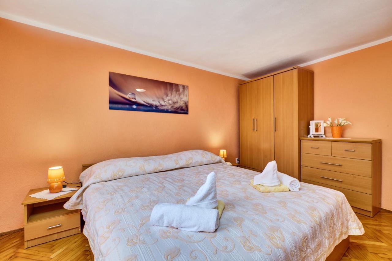 Apartments Ljubica Veli Lošinj Eksteriør billede