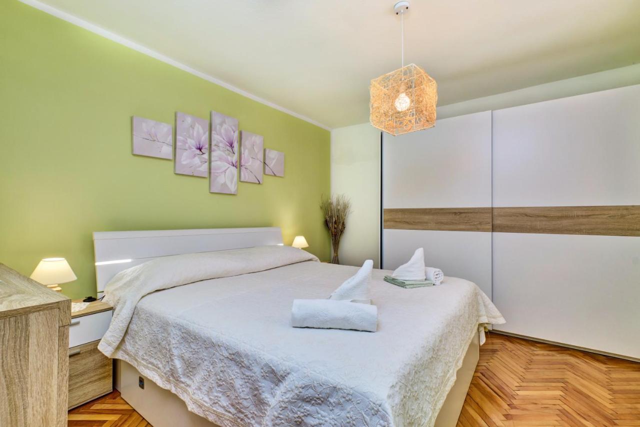 Apartments Ljubica Veli Lošinj Eksteriør billede
